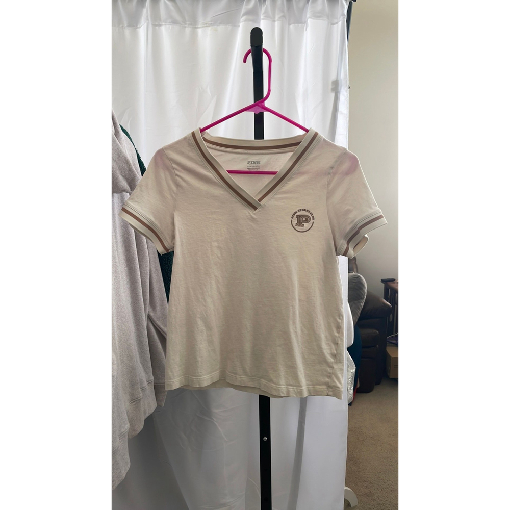 VS Pink Tshirt size XS